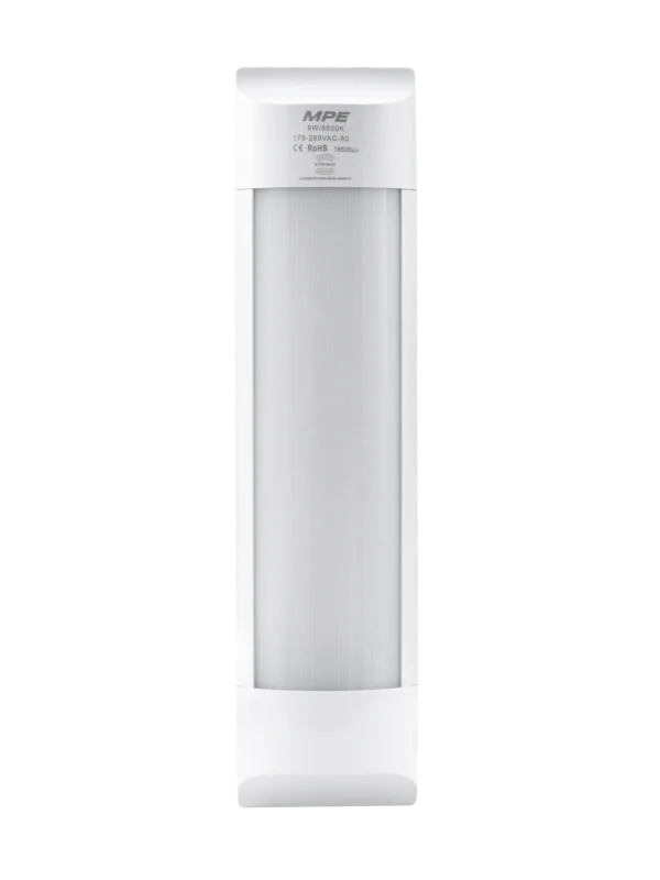 Đèn LED bán nguyệt cảm biến chuyển động 0.3m 9W sáng trắng MPE BN-9T/MS