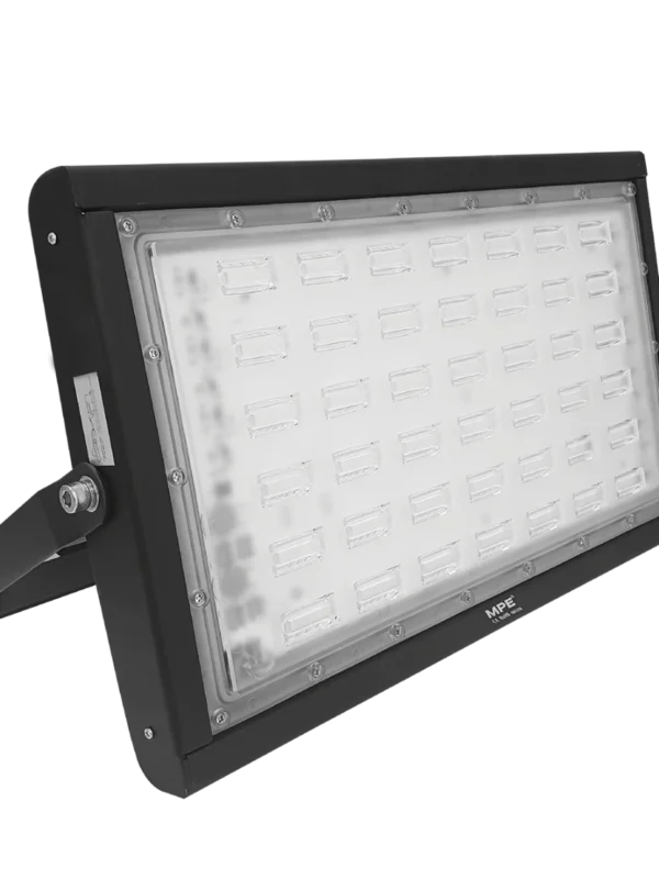 Đèn LED pha 150W IP65 sáng trắng MPE FLD-150T